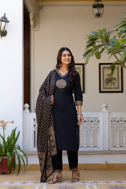 Cotton 3 Piece Suit Set - Rust & Black - House of Patakha